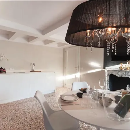 Attico Tinyluxury Penthouse S.marco Wenecja